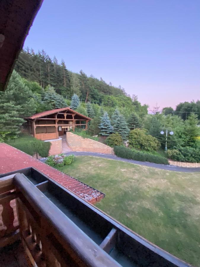 Selsky Dvur Perstejn Perštejn Exterior foto